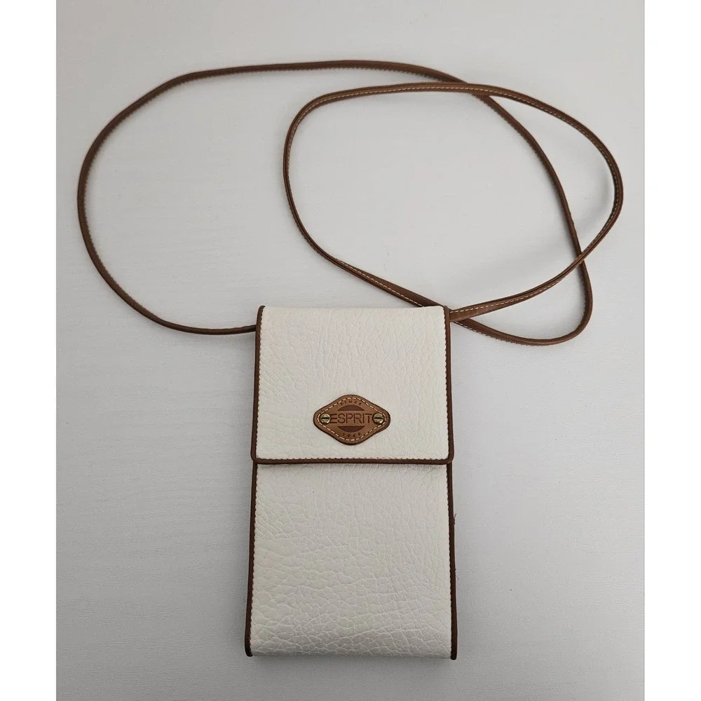 Vintage‎ Esprit 90s White Pebbled Crossbody Travel Wallet Passport Organizer